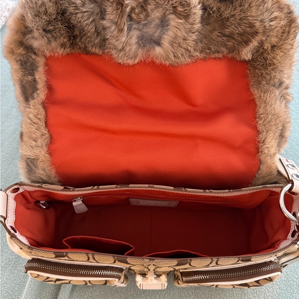 Coach Cream and Brown Fur Accent Bag - Picture 2 of 7